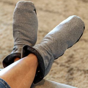 Cozy Boots - kapcie + maska do spania