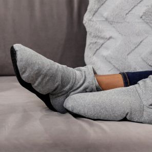 Cozy Boots - kapcie + maska do spania