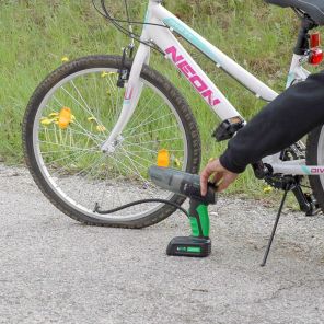 Hammersmith AirStorm 2 w 1 - wielofunkcyjny kompresor i odkurzacz