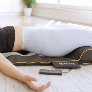 Belena Air Stretch - mata masująca z funkcja dekompresji