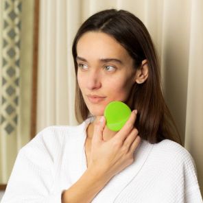 Beautifly B-Pure - kompaktowa szczoteczka soniczna do mycia twarzy zielony